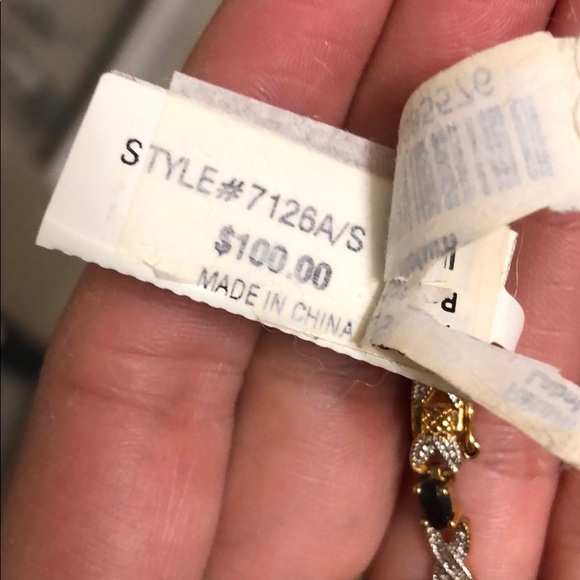 Black & silver gem bracelet (never worn) - Picture 3 of 5